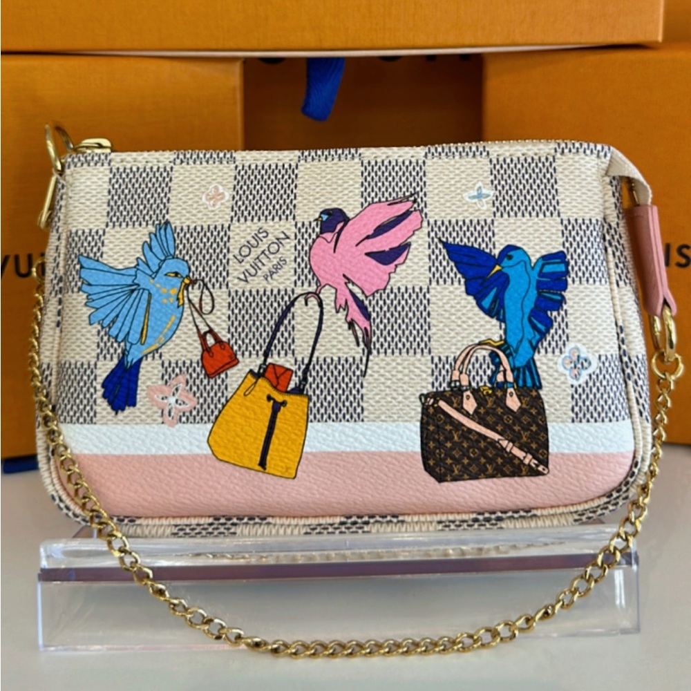 Authentic Louis Vuitton Limited Edition Damier Azur Mini Pochette 2018 ✨